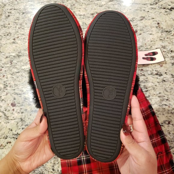 NEW Victoria's Secret Silk Slippers w/Faux Fur - Picture 3 of 4